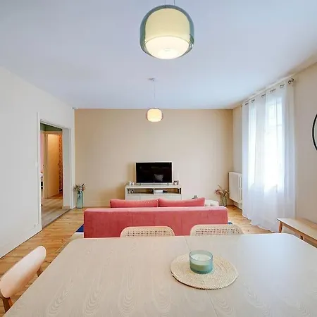 L'oeillet - Place Plumereau Daire *