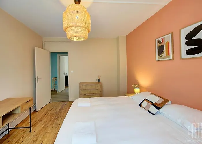 L'oeillet - Place Plumereau Tours